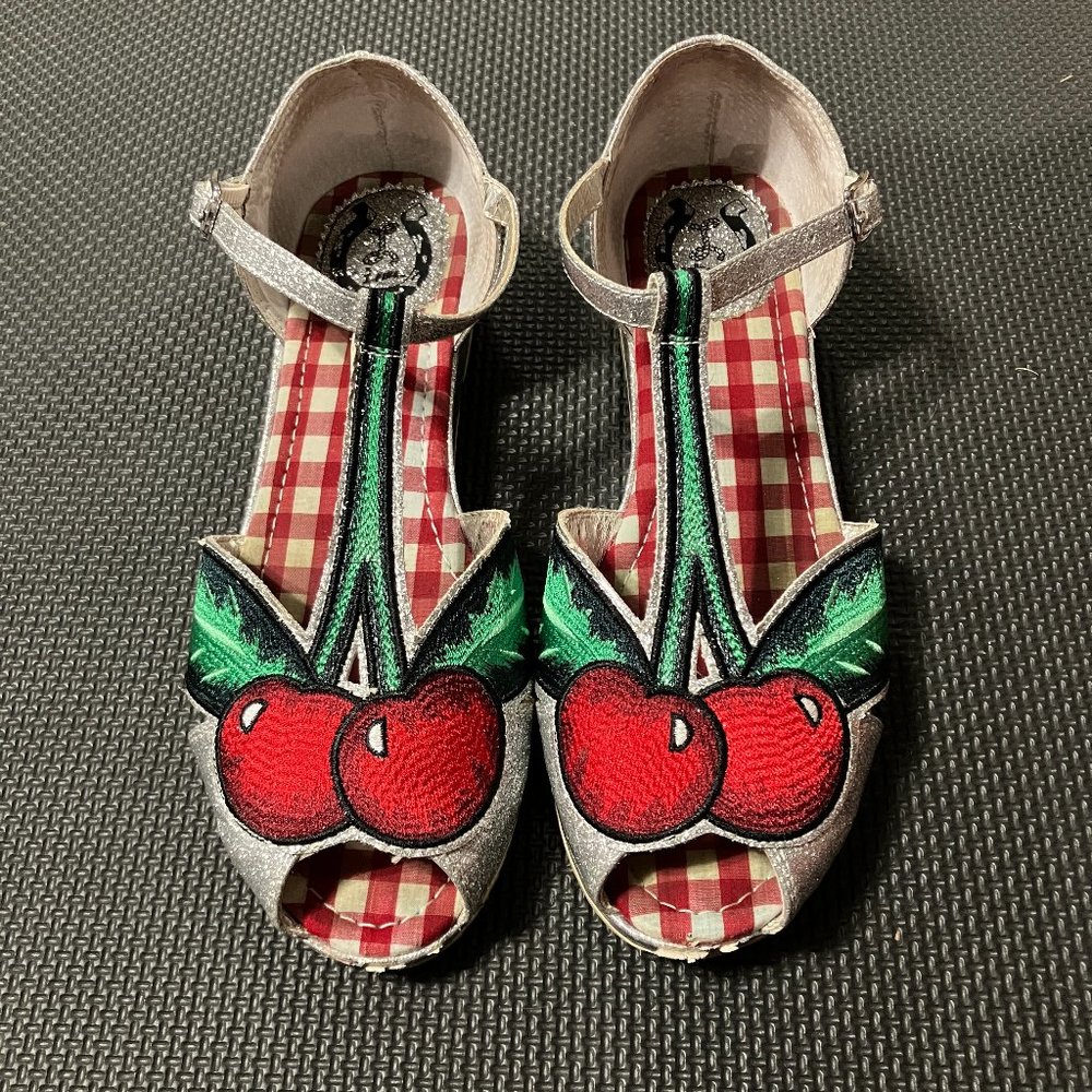 SOLD RARE Miss L Fire cherry embroidered silver glitter peep-toe sandals